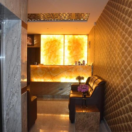 Hotel UR Comforts Jayanagar Bangalore Bagian luar foto