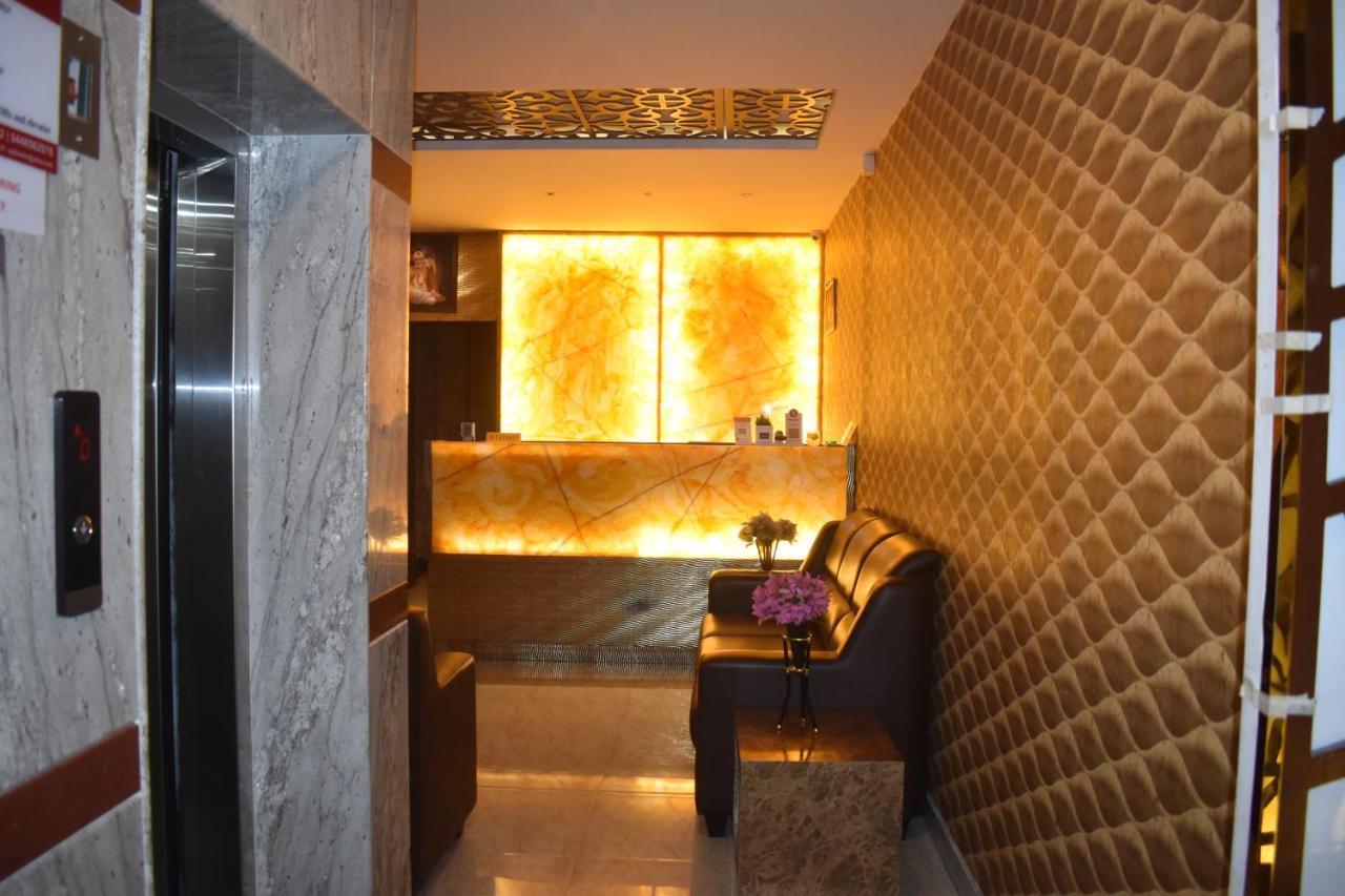 Hotel UR Comforts Jayanagar Bangalore Bagian luar foto