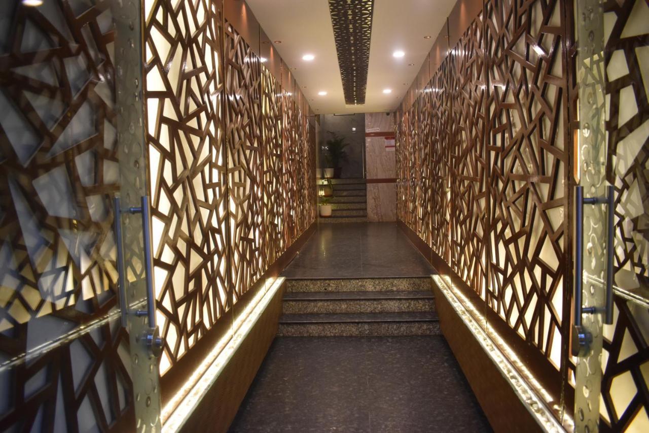 Hotel UR Comforts Jayanagar Bangalore Bagian luar foto